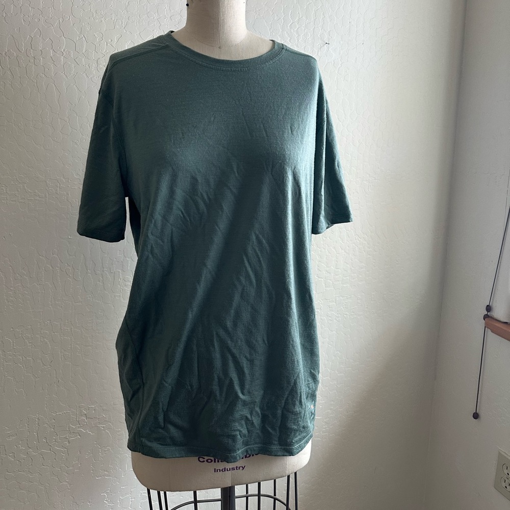 teal green smartwool t-shirt